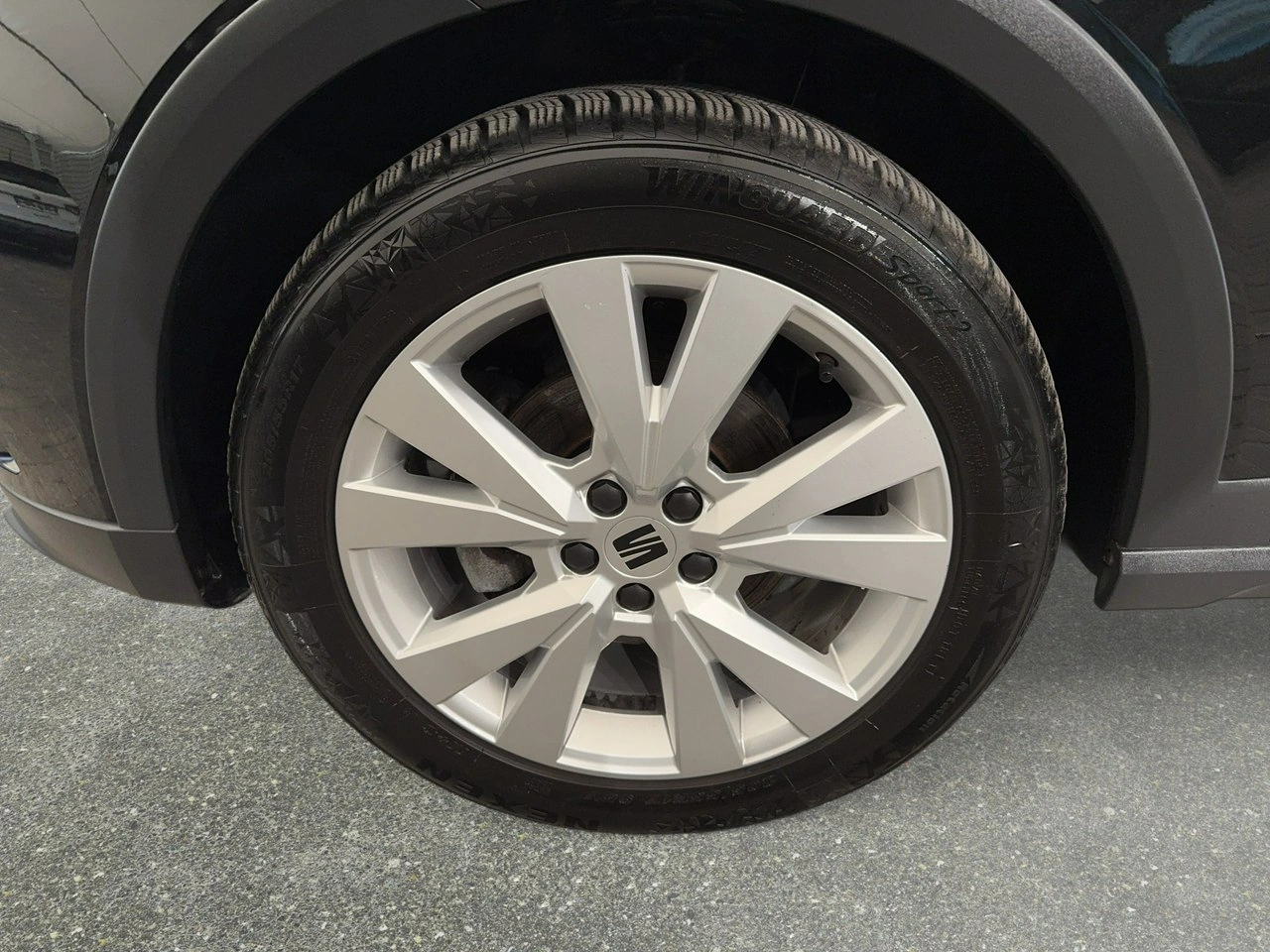 Seat Arona - Zdjęcie 8