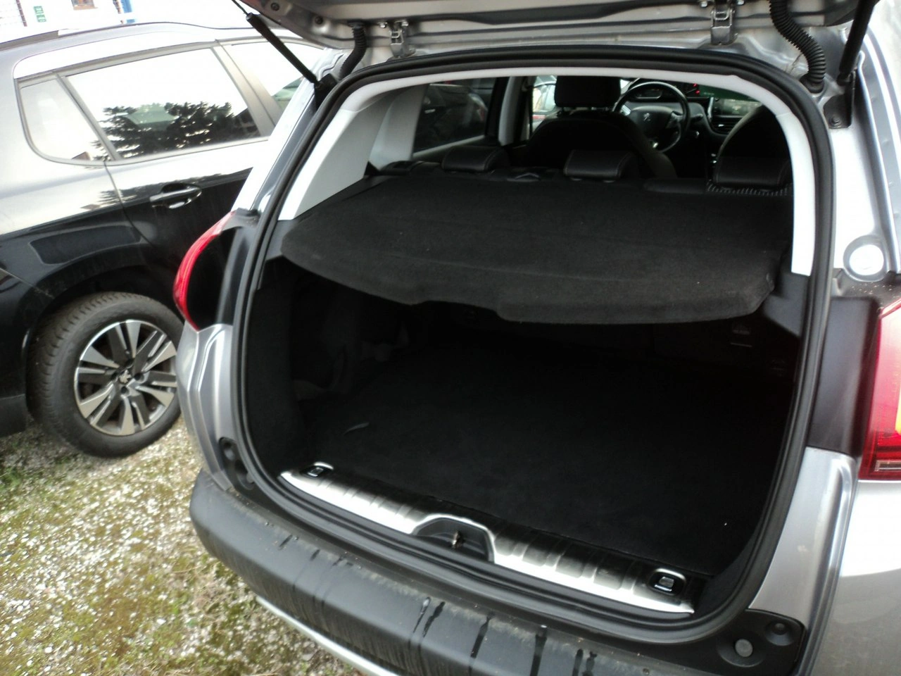 Peugeot 2008 - Zdjęcie 4