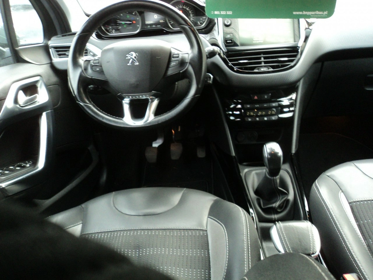 Peugeot 2008 - Zdjęcie 8