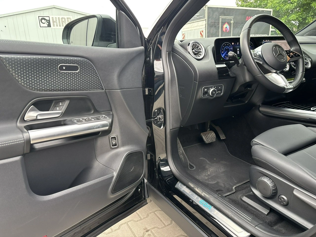 Mercedes EQA - Zdjęcie 9