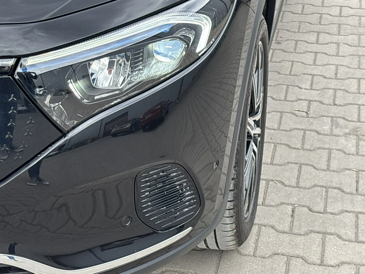 Mercedes EQA - Zdjęcie 8