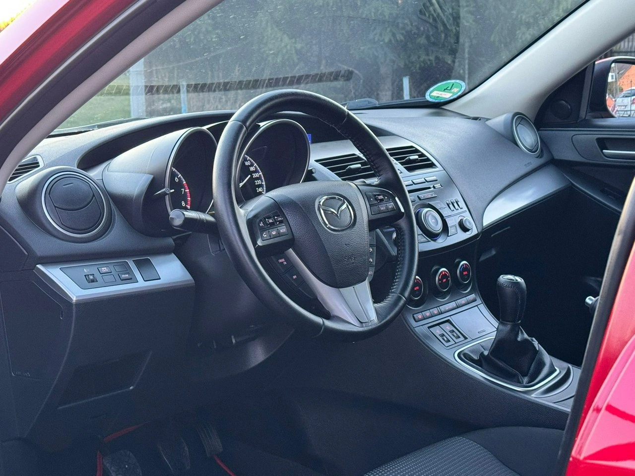 Mazda 3 - Zdjęcie 16