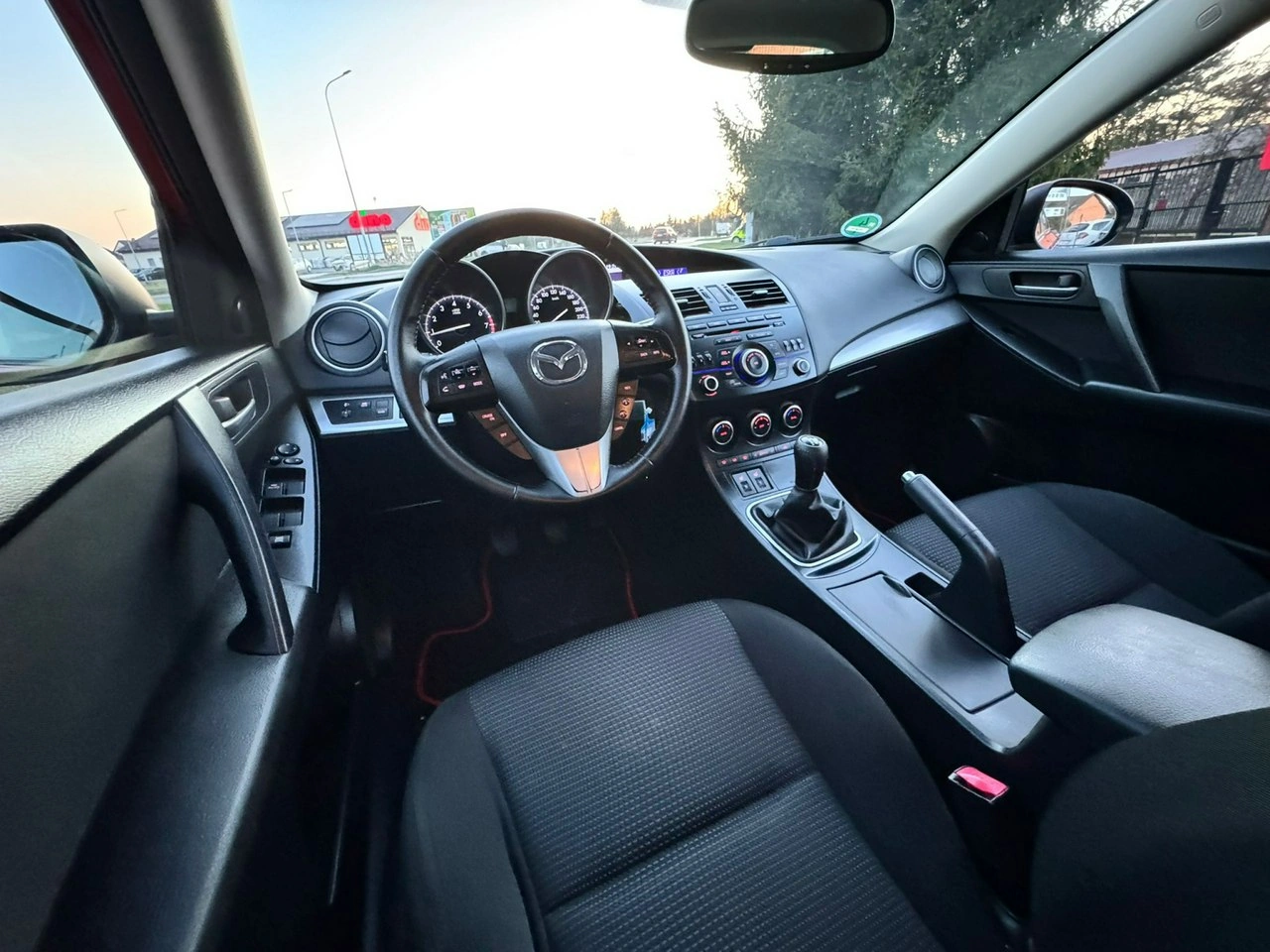 Mazda 3 - Zdjęcie 21