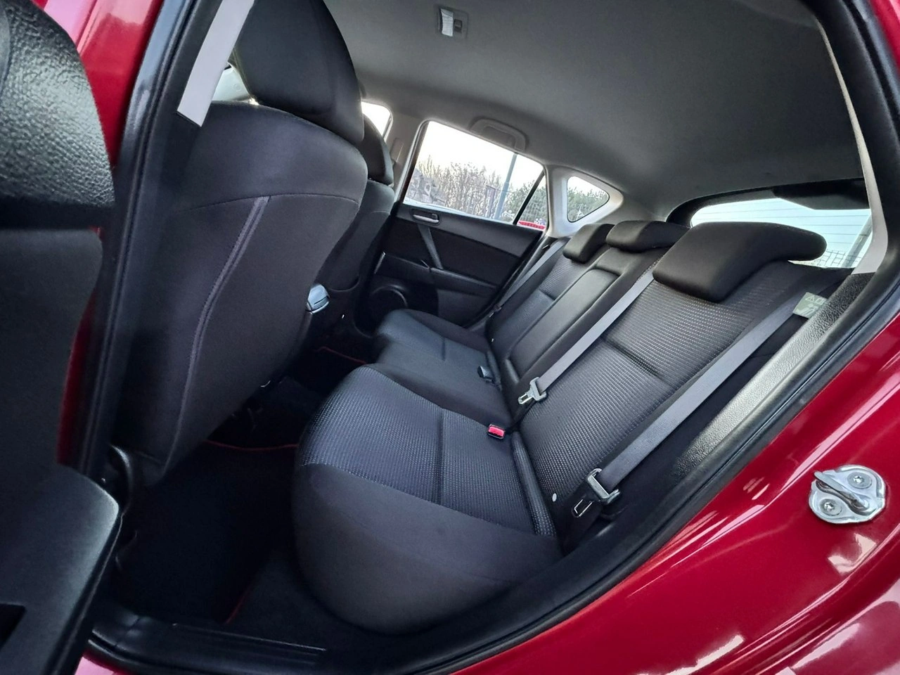 Mazda 3 - Zdjęcie 23