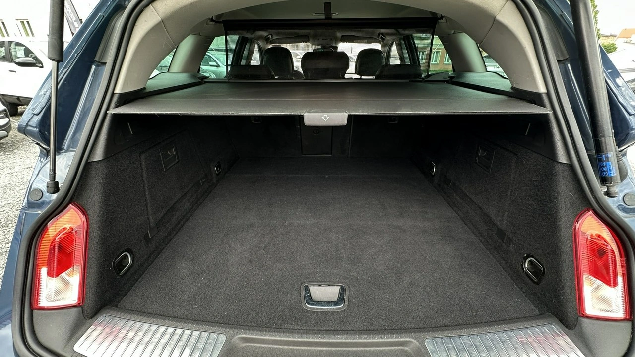 Opel Insignia Country Tourer - Zdjęcie 9