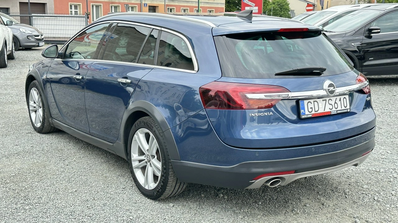 Opel Insignia Country Tourer - Zdjęcie 10