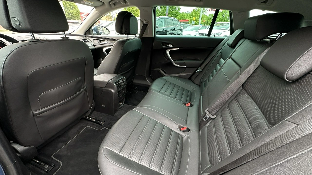 Opel Insignia Country Tourer - Zdjęcie 21