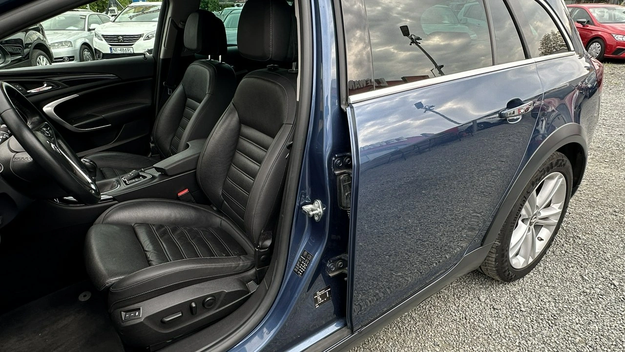 Opel Insignia Country Tourer - Zdjęcie 24