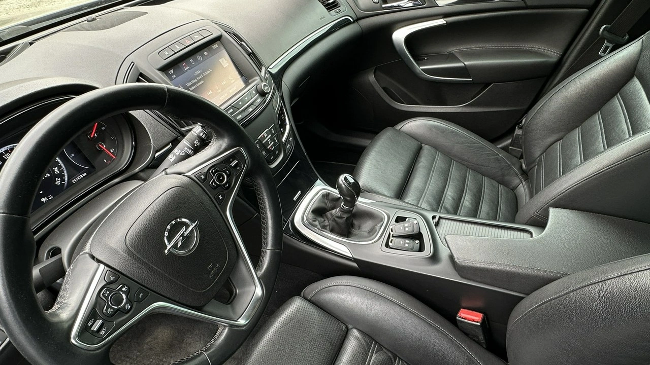 Opel Insignia Country Tourer - Zdjęcie 26