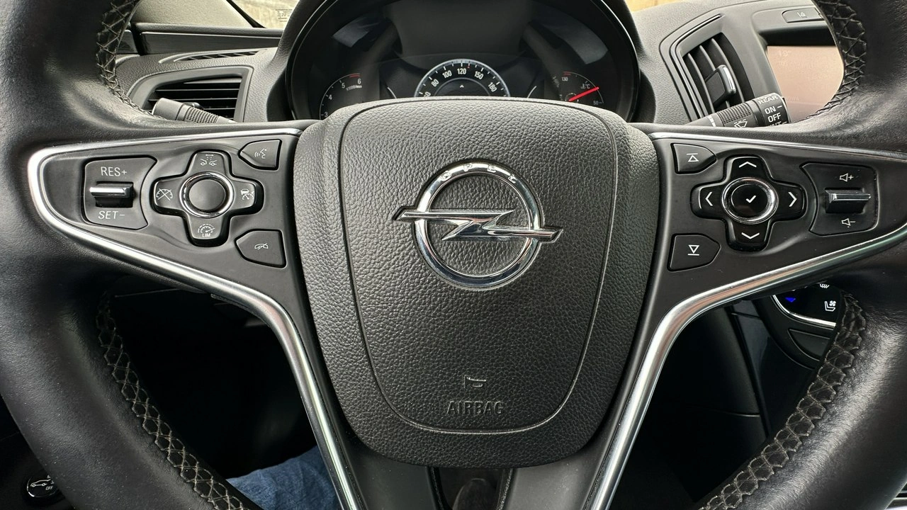 Opel Insignia Country Tourer - Zdjęcie 28