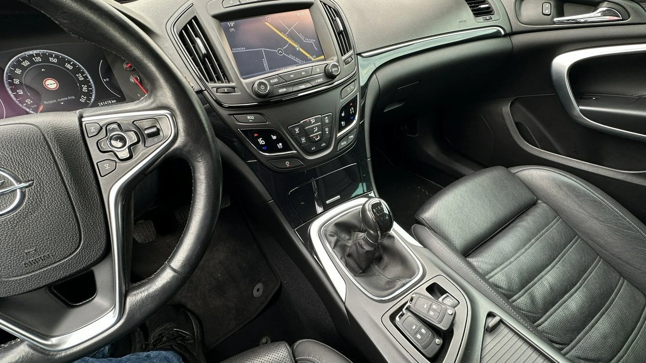 Opel Insignia Country Tourer - Zdjęcie 32