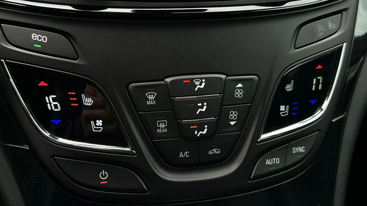 Opel Insignia Country Tourer - Zdjęcie 36