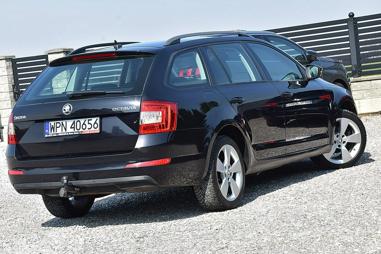 Skoda Octavia - Zdjęcie 18