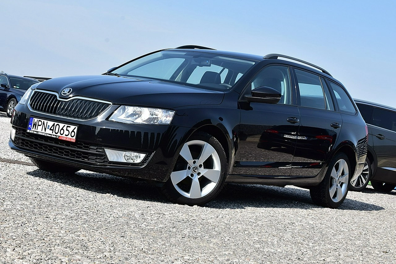 Skoda Octavia - Zdjęcie 24