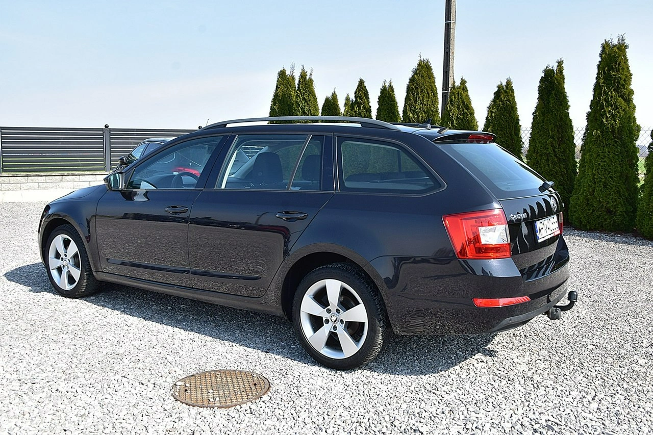 Skoda Octavia - Zdjęcie 26
