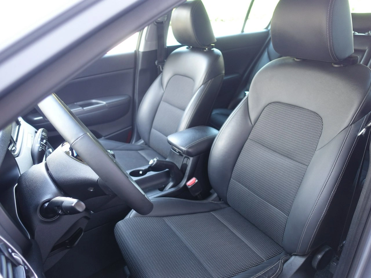 Kia Sportage - Zdjęcie 9