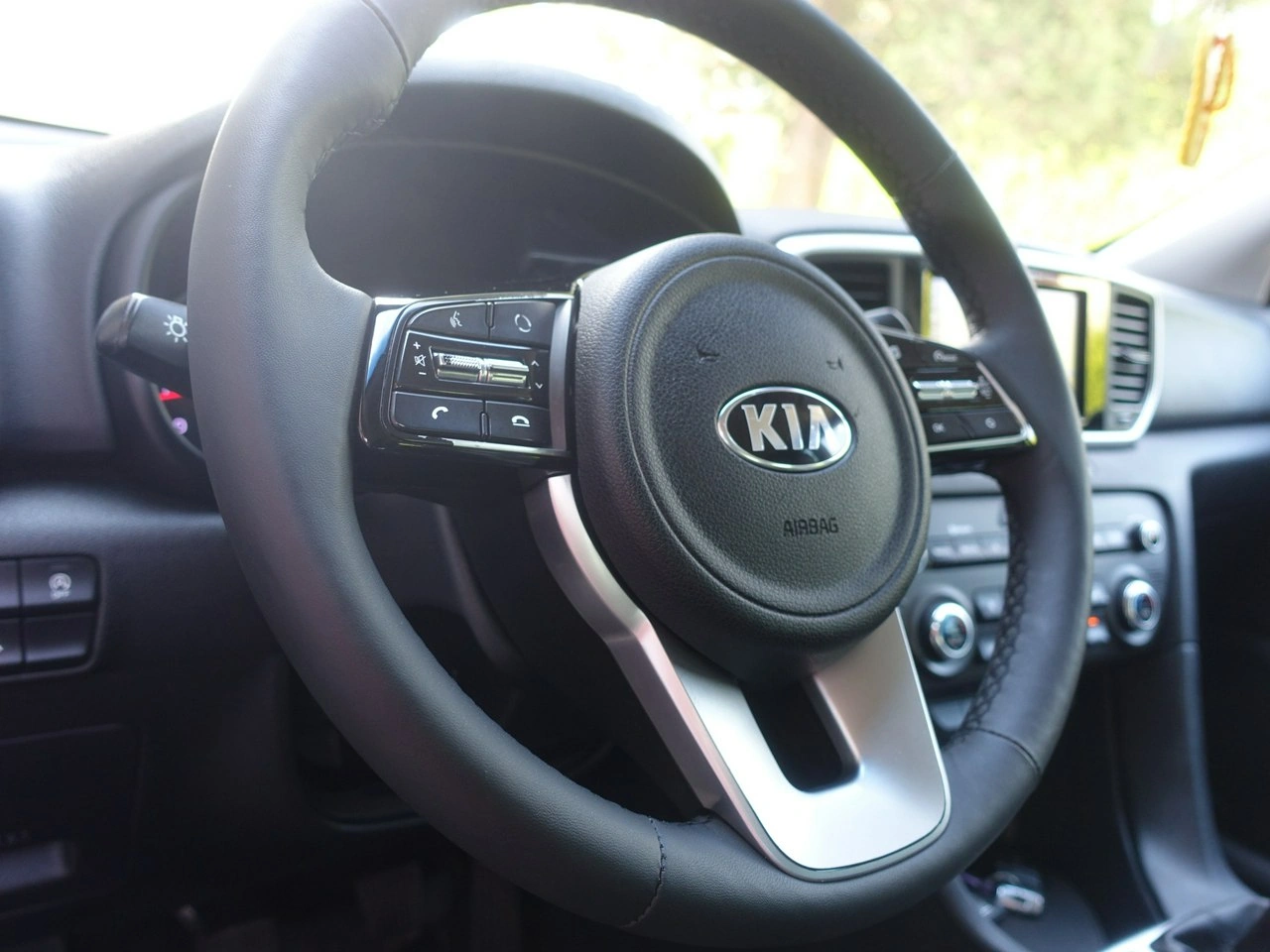 Kia Sportage - Zdjęcie 17