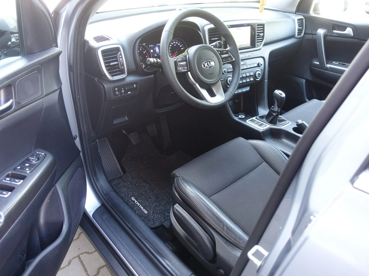 Kia Sportage - Zdjęcie 7