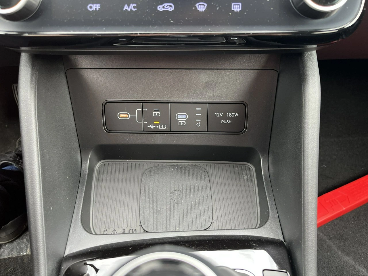 Hyundai Tucson - Zdjęcie 26