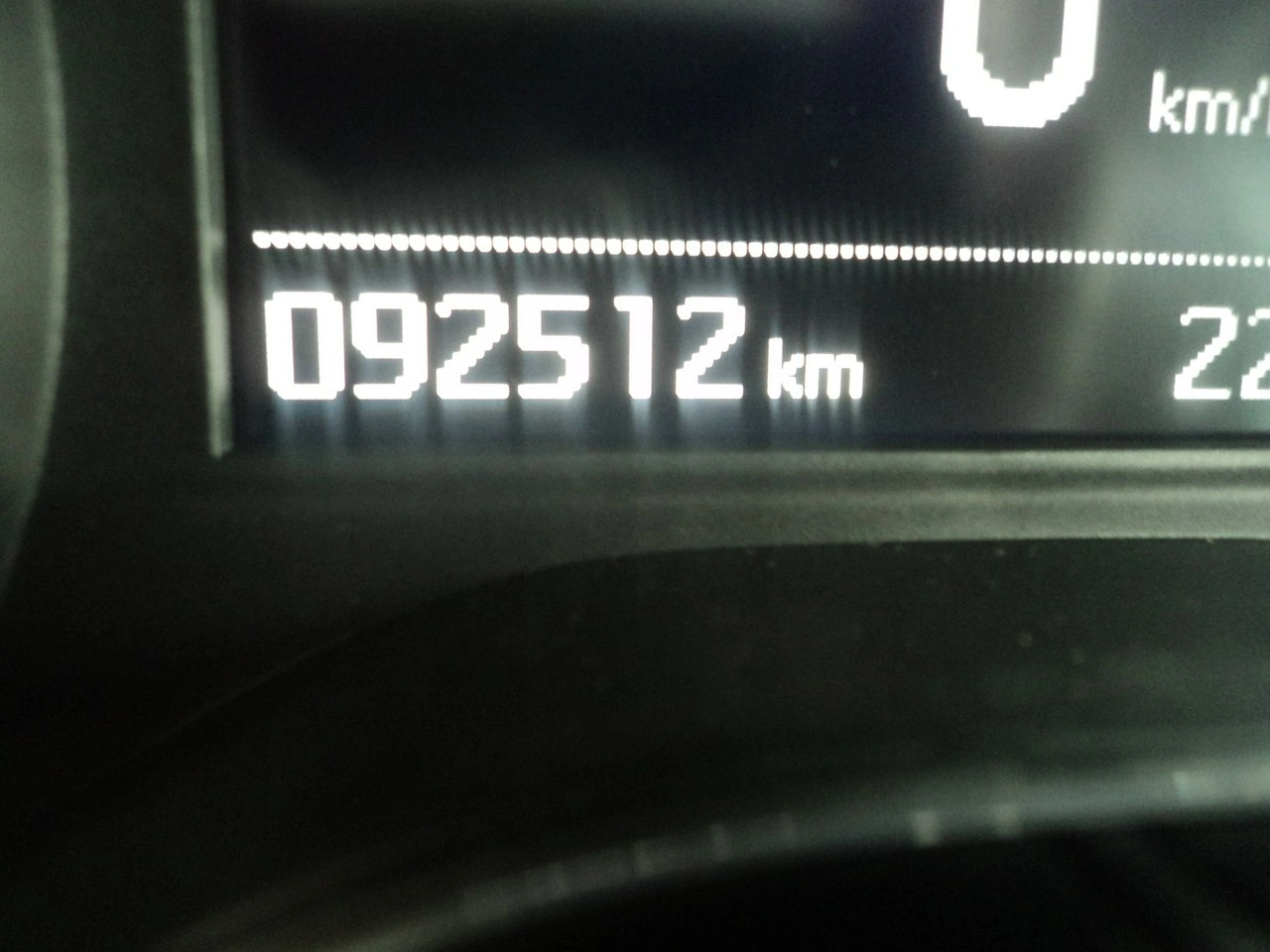 Peugeot 208 - Zdjęcie 10