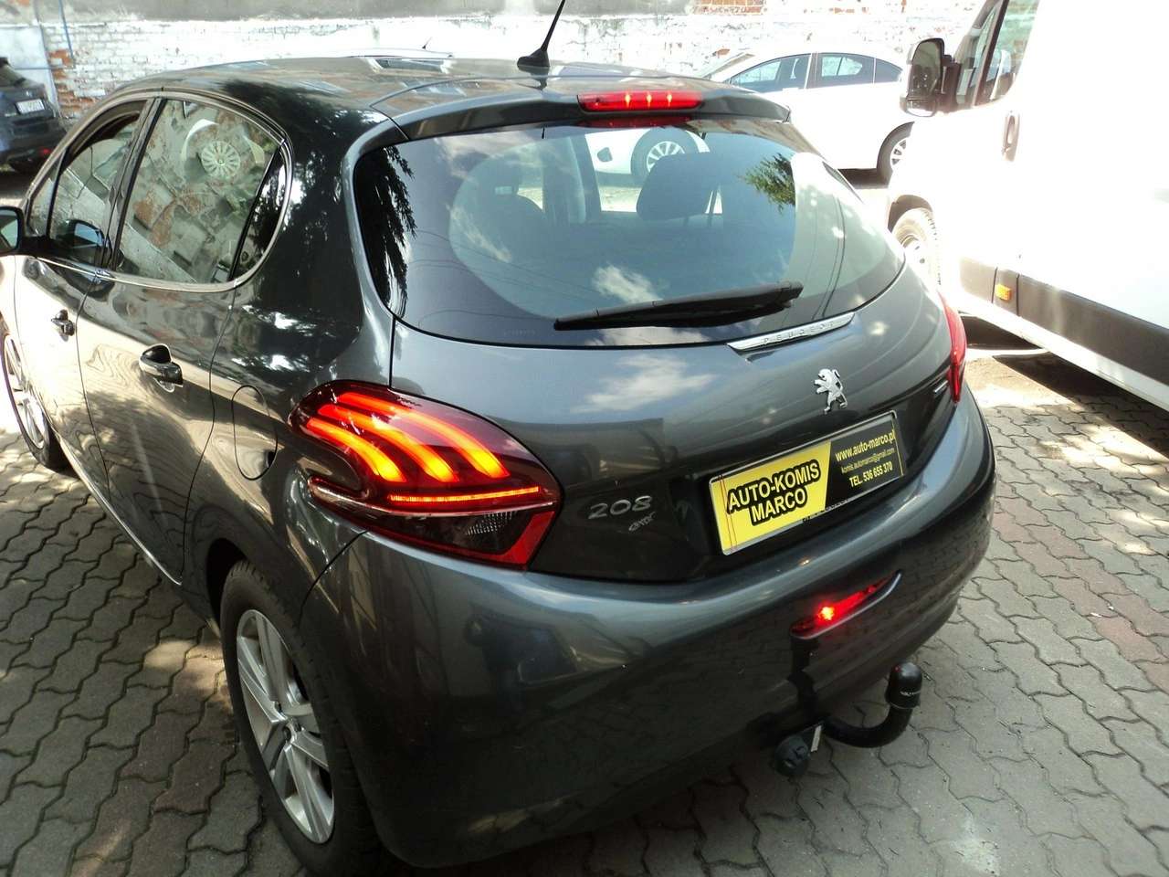 Peugeot 208 - Zdjęcie 4