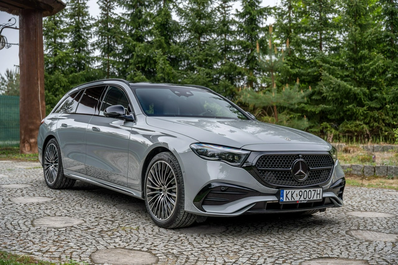Mercedes E 300 - Zdjęcie 9
