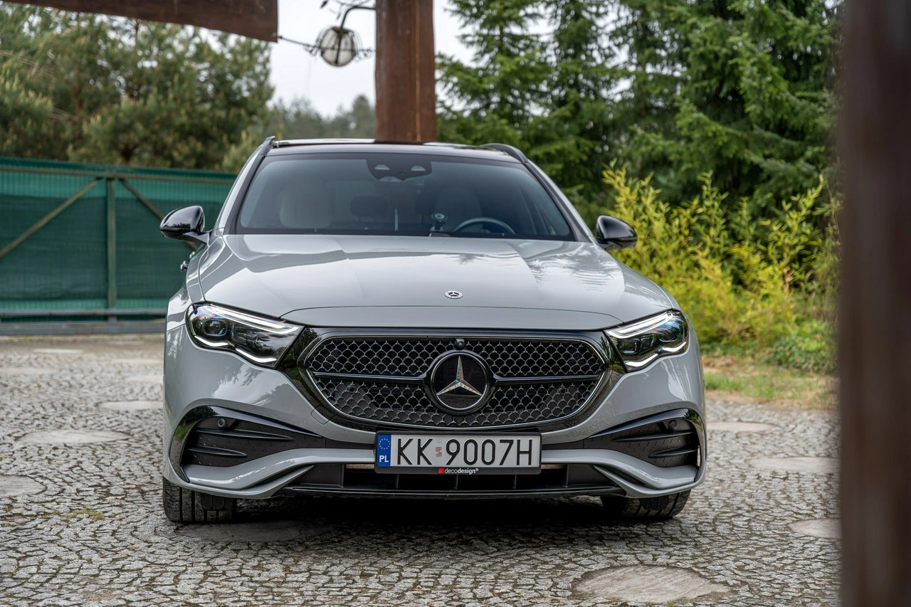 Mercedes E 300 - Zdjęcie 28