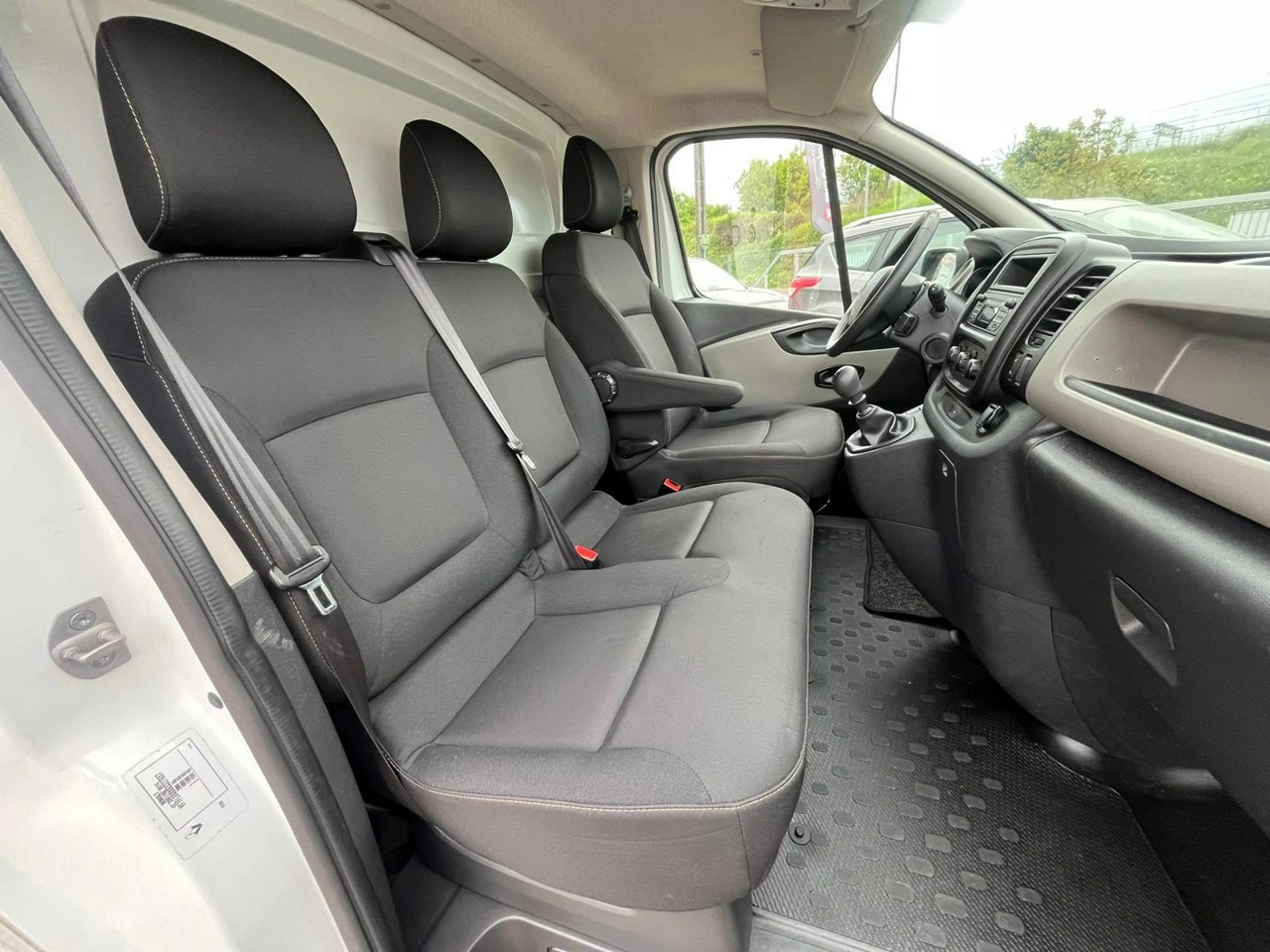 Renault Trafic - Zdjęcie 18