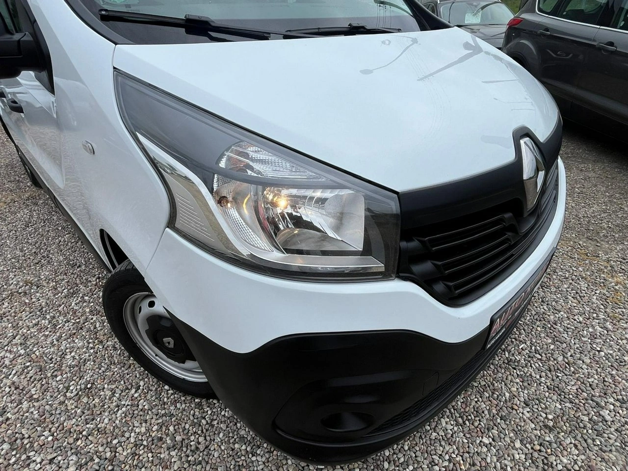 Renault Trafic - Zdjęcie 25
