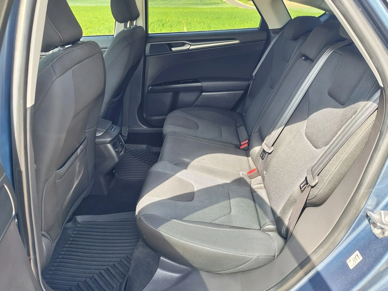 Ford Mondeo - Zdjęcie 11