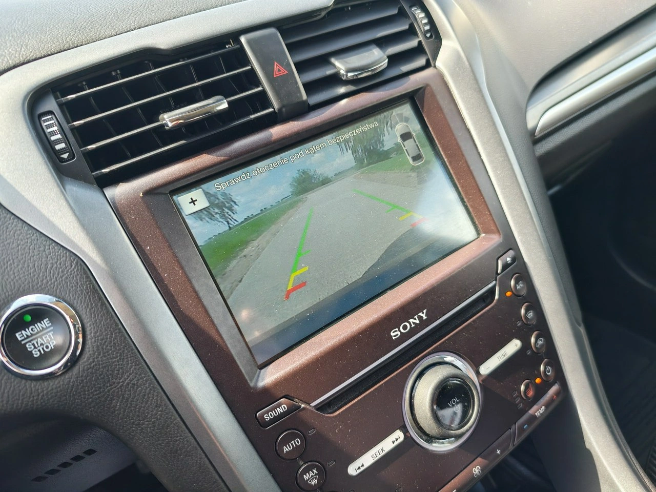 Ford Mondeo - Zdjęcie 22