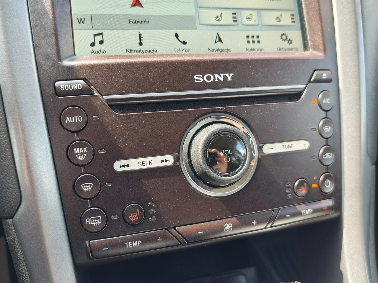 Ford Mondeo - Zdjęcie 23