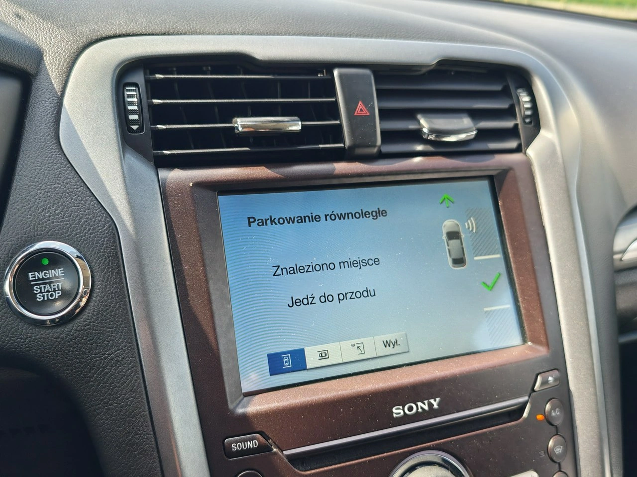 Ford Mondeo - Zdjęcie 31