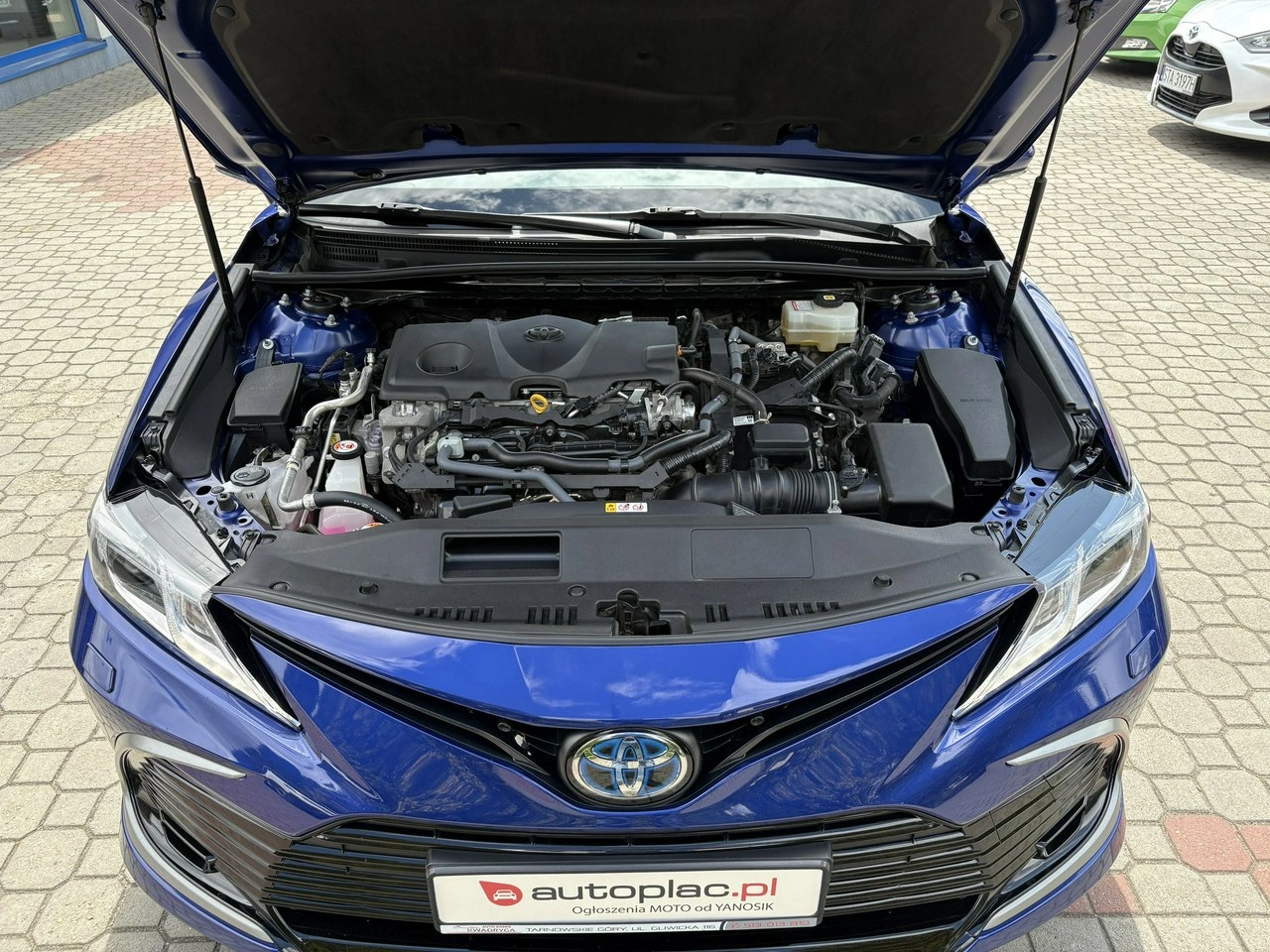 Toyota Camry - Zdjęcie 15