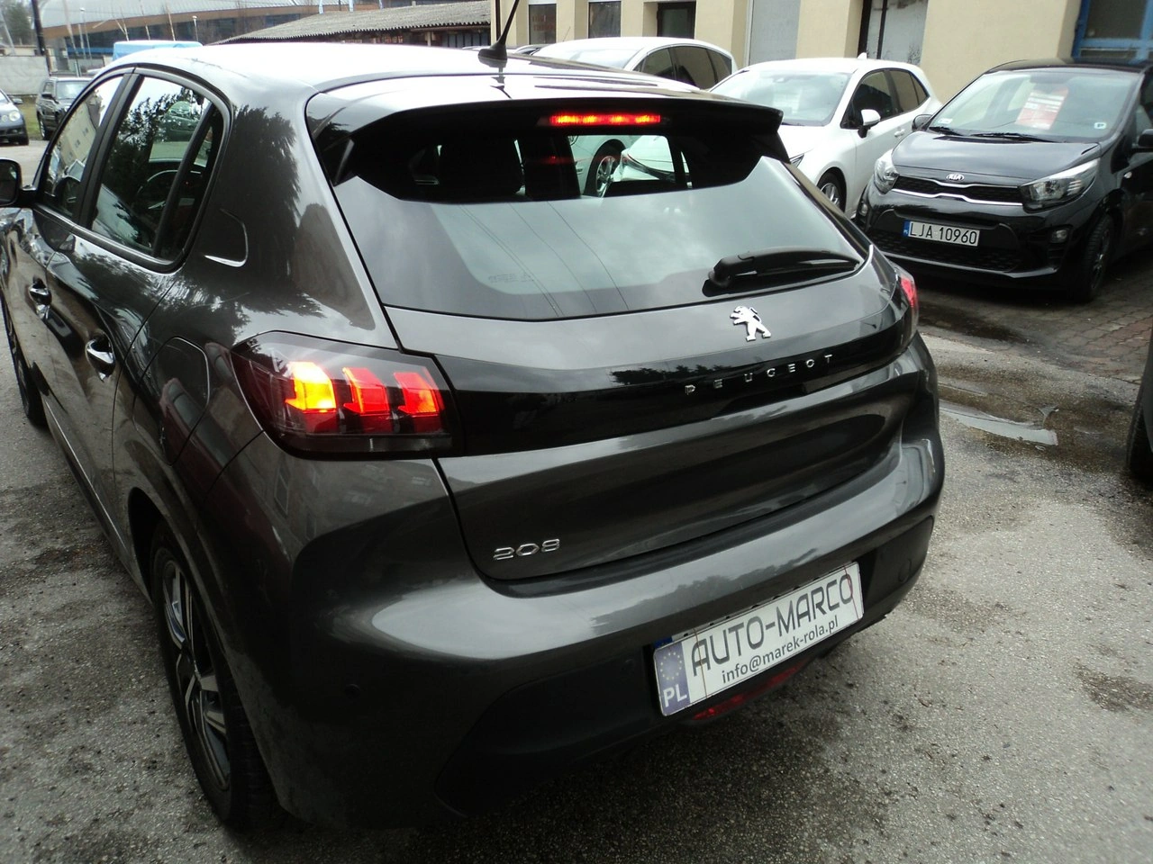 Peugeot 208 - Zdjęcie 4
