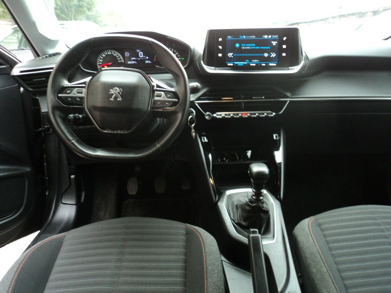 Peugeot 208 - Zdjęcie 7