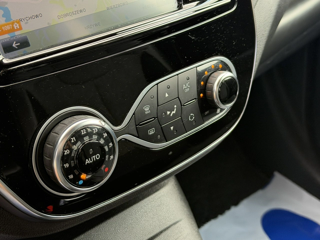 Renault Captur - Zdjęcie 25