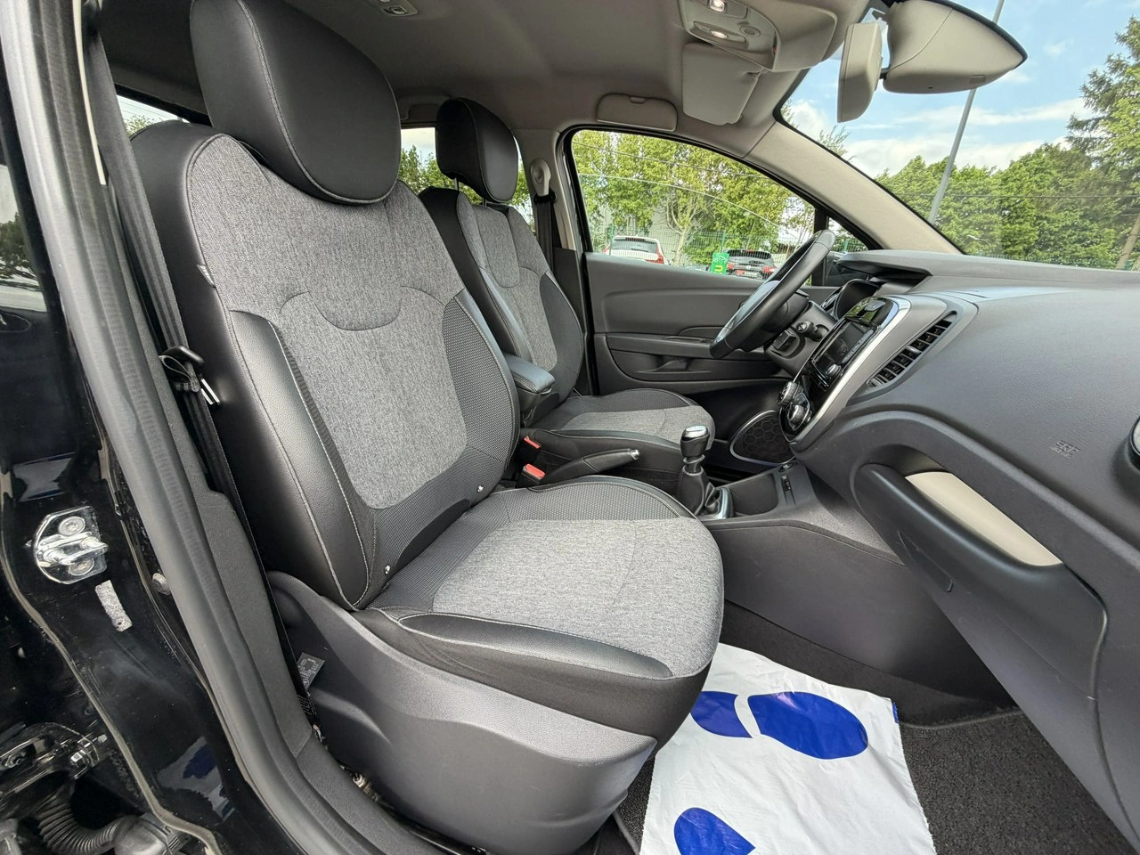 Renault Captur - Zdjęcie 33