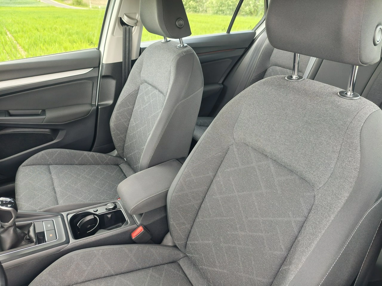 Volkswagen Golf - Zdjęcie 11