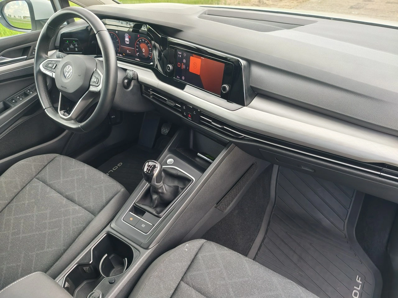 Volkswagen Golf - Zdjęcie 14
