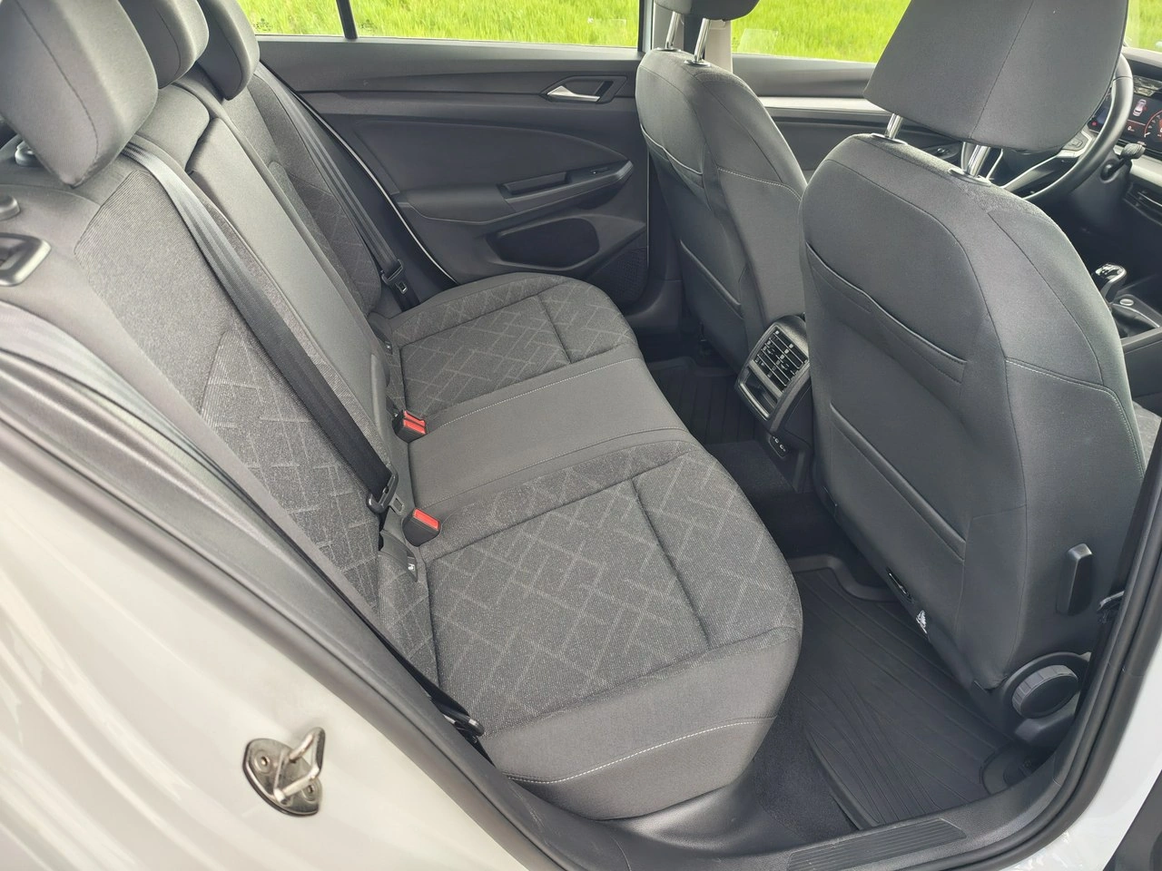 Volkswagen Golf - Zdjęcie 15
