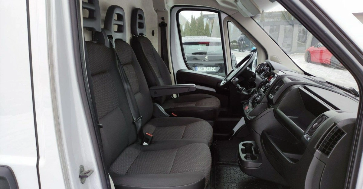 Opel Movano - Zdjęcie 7