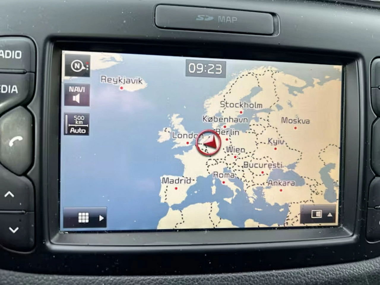 Kia Ceed - Zdjęcie 9