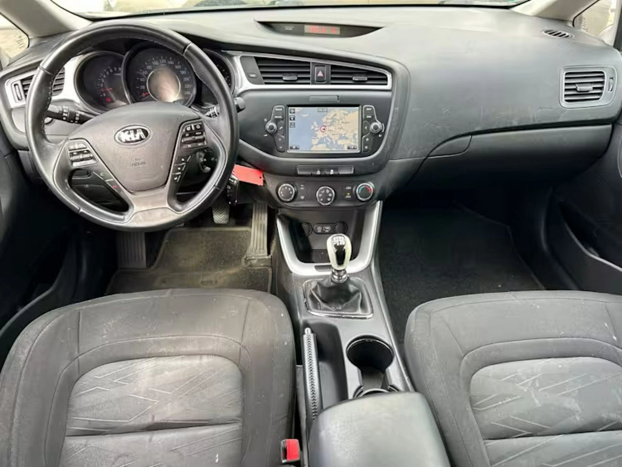 Kia Ceed - Zdjęcie 5