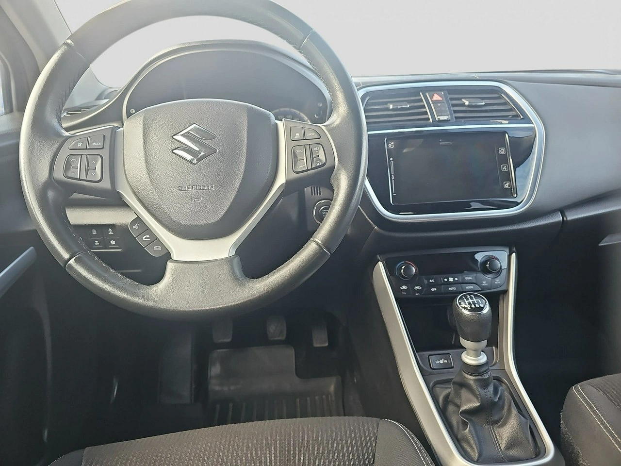 Suzuki SX4 S-Cross - Zdjęcie 9