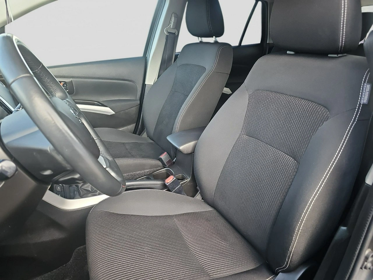 Suzuki SX4 S-Cross - Zdjęcie 17