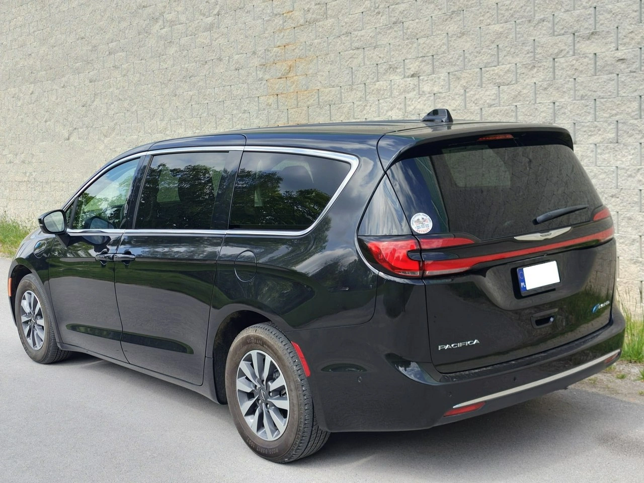 Chrysler Pacifica - Zdjęcie 3
