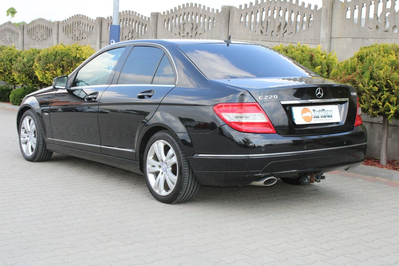 Mercedes C 220 - Zdjęcie 13