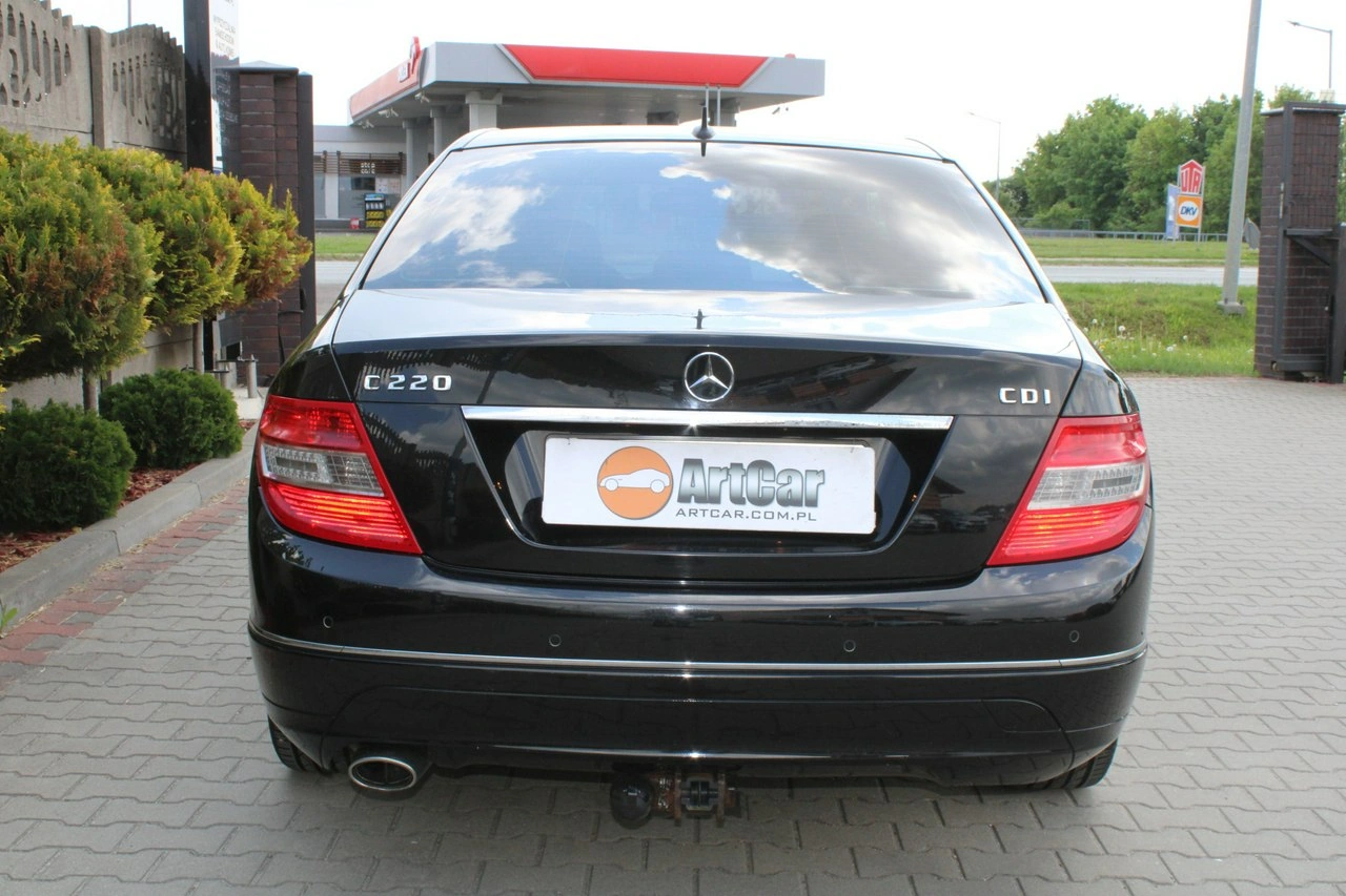 Mercedes C 220 - Zdjęcie 15