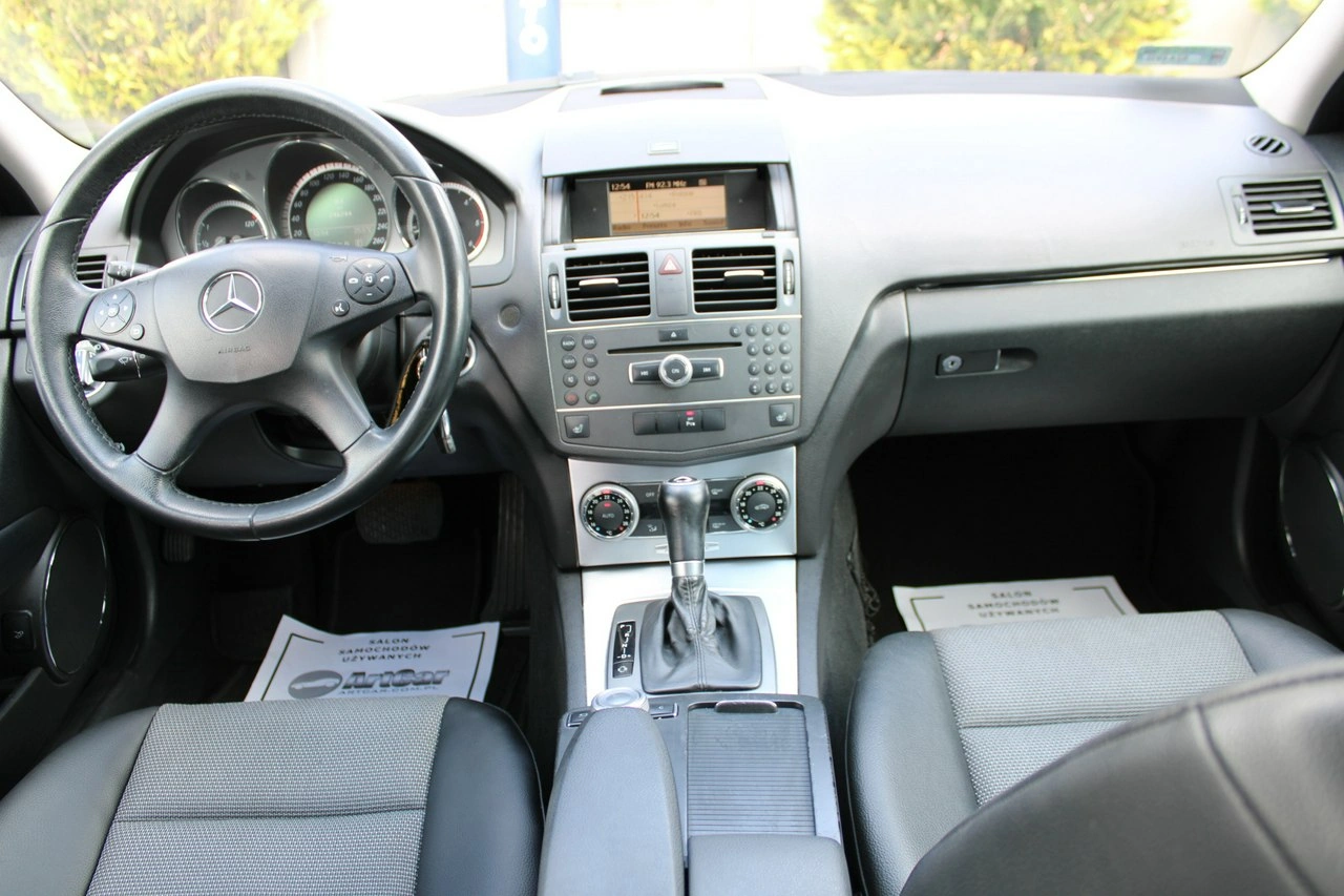 Mercedes C 220 - Zdjęcie 27